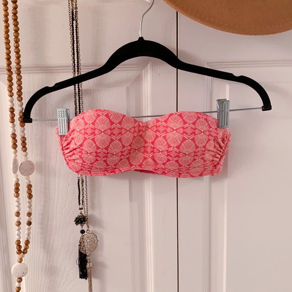 Other - 10 for $50 SALE! Strapless Swim Top